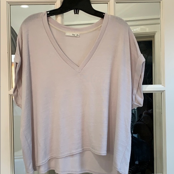 Aritzia Tops - Aritzia Wilfred Free